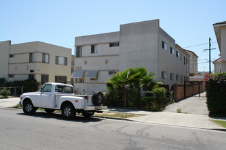 955 S Catalina St in Los Angeles, CA - Building Photo - Building Photo