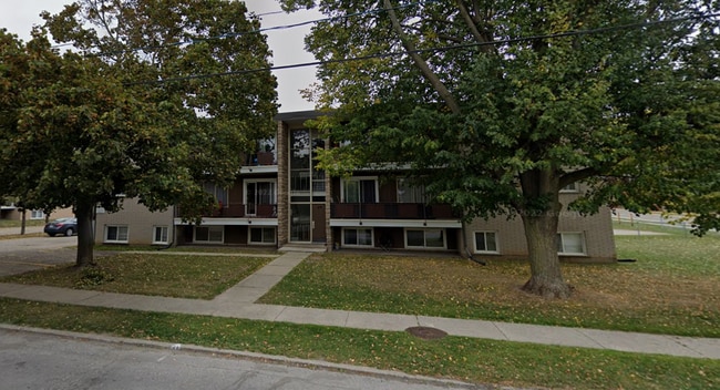 property at 29 Cassino Av