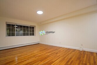 8 Griggs St in Boston, MA - Building Photo - Building Photo