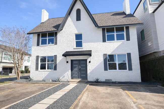 property at 2001 Brun St