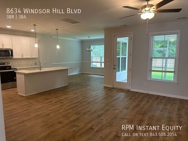 8634 Windsor Hill Blvd in North Charleston, SC - Building Photo - Building Photo