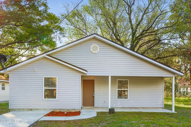 property at 5336 Kankakee Blvd