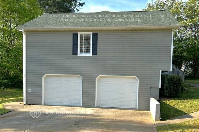 5013 Evelyn Way in Powder Springs, GA - Building Photo - Building Photo