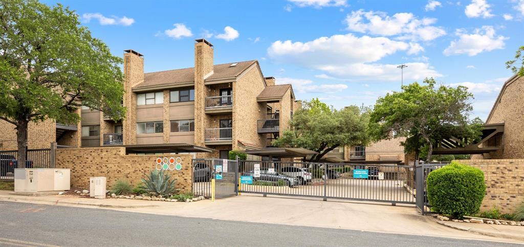 8888 Tallwood Dr in Austin, TX - Building Photo