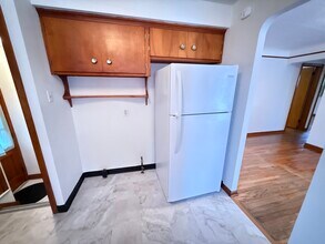 4820 Green Rd in Warrensville Heights, OH - Foto de edificio - Building Photo