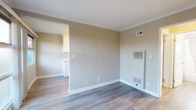 1748 18th St in Santa Monica, CA - Building Photo - Interior Photo