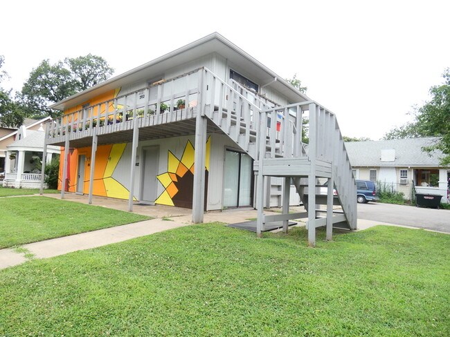 905 W 11th St N-Unit -101 in Wichita, KS - Building Photo - Building Photo