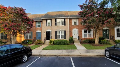 1017 Higgins Way in Hyattsville, MD - Building Photo - Building Photo