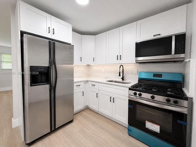 property at 4804 Garden Ave