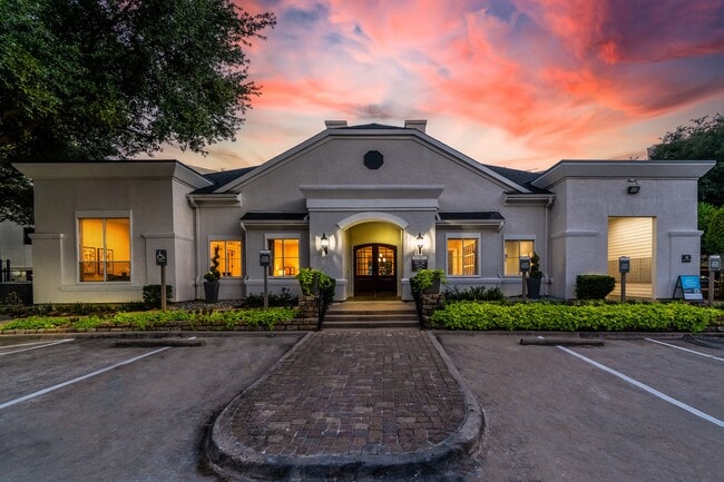 Villas at Hermann Park