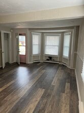 58 Spring St, Unit Apt. A in Red Bank, NJ - Building Photo - Building Photo