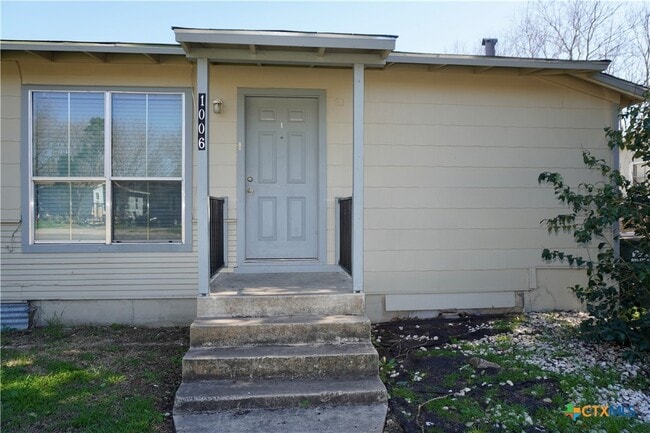 property at 1006 Haynes St
