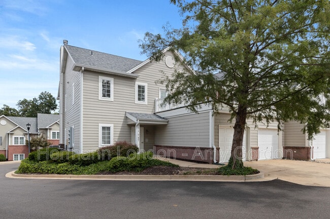 751 Windberry Ct