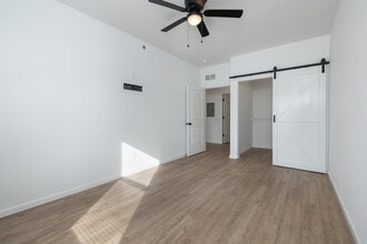Vista On The Park Apartments in Wright City, MO - Building Photo - Interior Photo