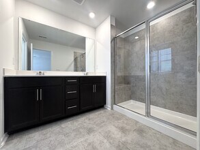 2917 Hickory Fld Dr in Raleigh, NC - Building Photo - Building Photo