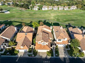58 Via Candelaria in Trabuco Canyon, CA - Foto de edificio - Building Photo