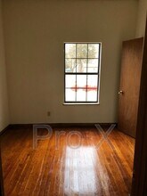 305 W Forest St in Pittsburg, KS - Foto de edificio - Building Photo
