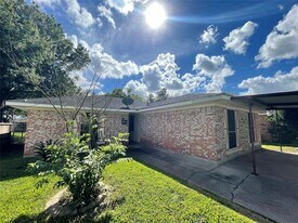1212 Avenue M in South Houston, TX - Building Photo
