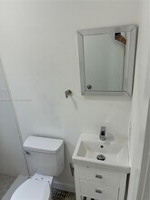 2352 SW 5th St in Miami, FL - Building Photo - Building Photo