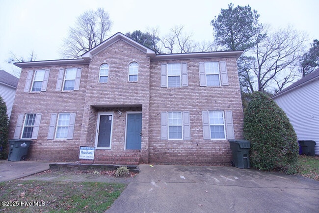 property at 4275 Williamsbrook Ln