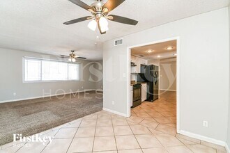 3238 S Evergreen Rd in Tempe, AZ - Building Photo - Building Photo