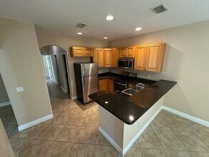 3719 S Lake Orlando Pkwy in Orlando, FL - Building Photo - Building Photo