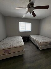 102 Stratford N, Unit A in West Palm Beach, FL - Foto de edificio - Building Photo