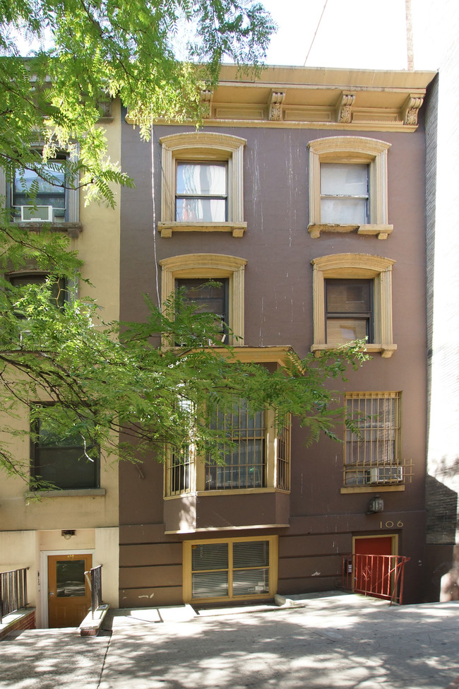 106 E 31st St in New York, NY - Building Photo - Building Photo