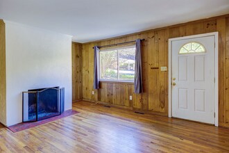 514 Hillsborough St in Chapel Hill, NC - Building Photo - Building Photo