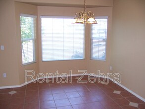 2203 Dinkey Creek Ave in Merced, CA - Building Photo - Building Photo