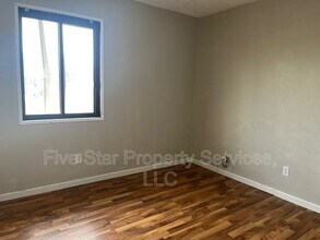 155 S Durkin Dr in Springfield, IL - Building Photo - Building Photo