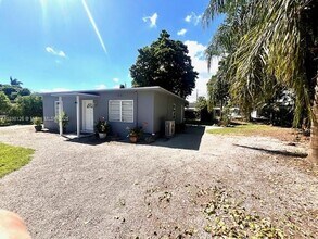 29320 Illinois Rd in Homestead, FL - Building Photo - Building Photo