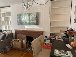16 Keswick St, Unit 3 in Boston, MA - Building Photo - Building Photo