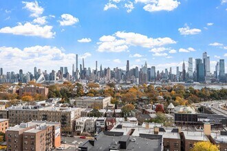 3312 Hudson Ave in Union City, NJ - Foto de edificio - Building Photo