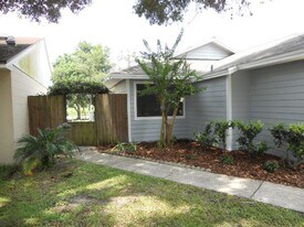 1007 Saddleback Ridge Rd in Apopka, FL - Building Photo