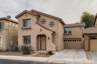 14551 W Port Royale Ln in Surprise, AZ - Building Photo