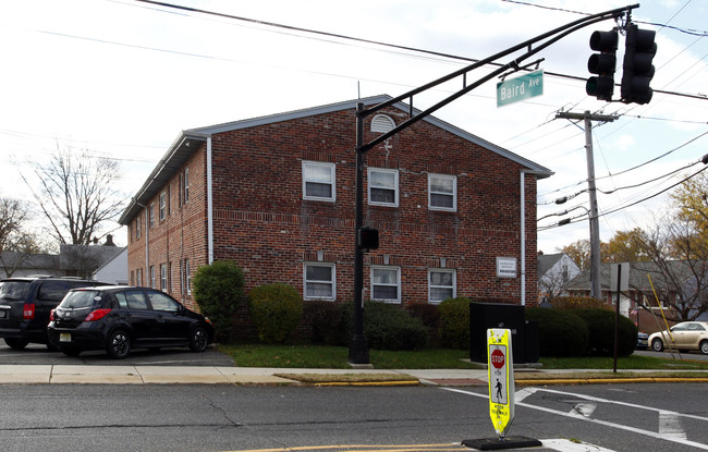 Franklin Arms Apartments in Mt Ephraim, NJ - Building Photo - Building Photo