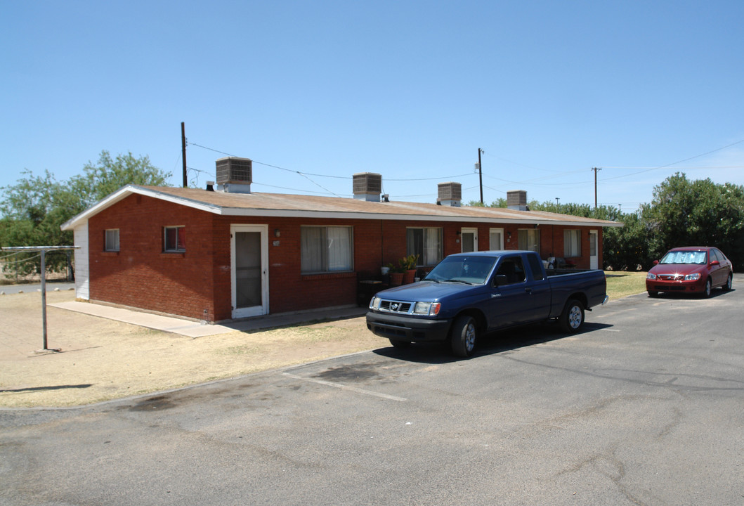 259-267 W Limberlost Dr in Tucson, AZ - Building Photo