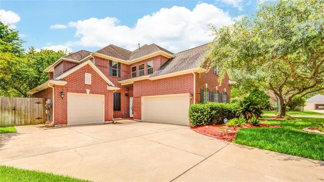 22315 Claysprings Ln