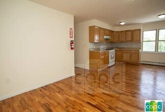 101 Broadway in Elizabeth, NJ - Building Photo - Building Photo