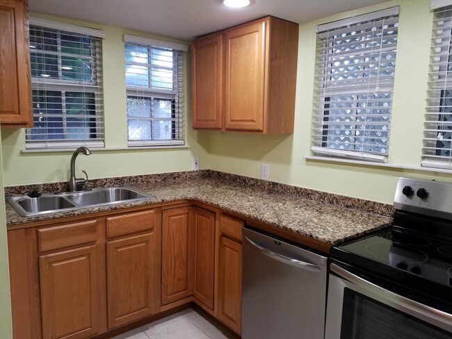 property at 201 S Swinton Ave