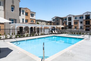 Citrus Hills 55+ Community in Fontana, CA - Building Photo