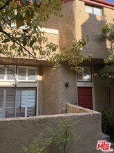 28142 W Driver Ave in Agoura Hills, CA - Building Photo - Building Photo