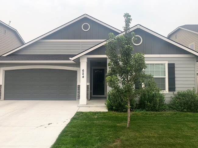 property at 624 N Scotney Ave