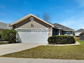 96033 Sunfish Ln in Yulee, FL - Building Photo