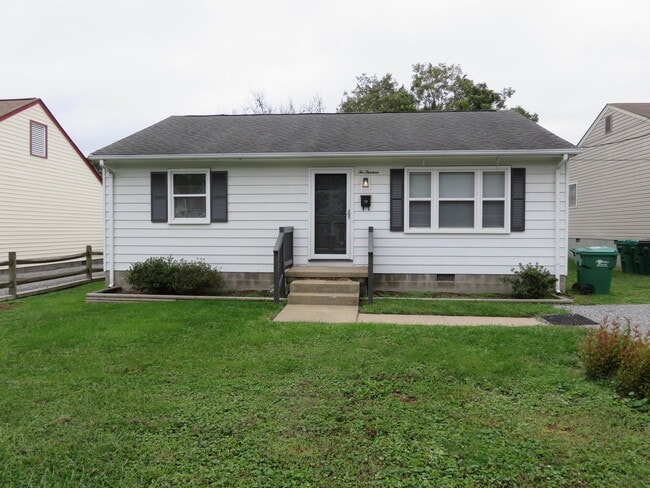 property at 213 N Juniper Ave
