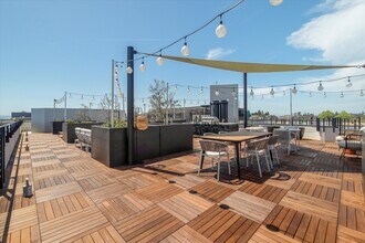 8835 Reading Ave, Unit 4 bed in Los Angeles, CA - Building Photo - Building Photo