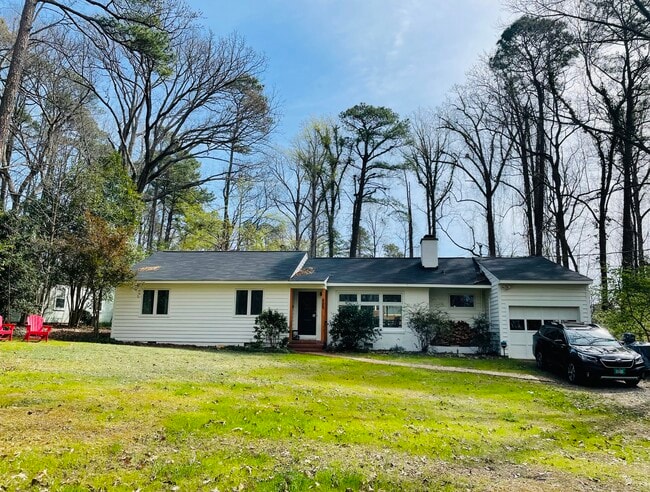 property at 809 Woodland Ave