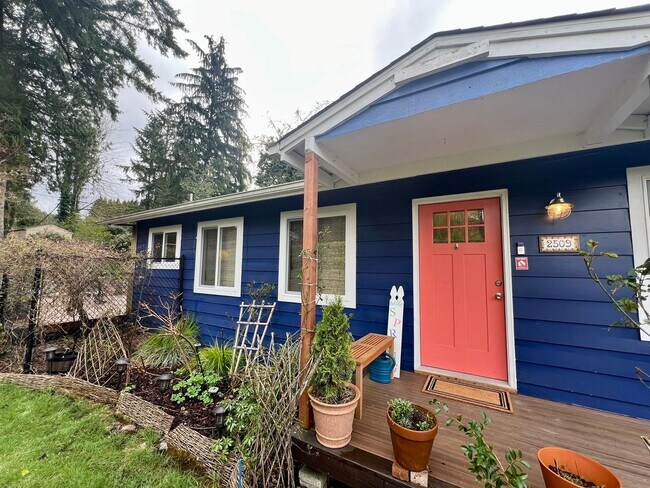 property at 2509 Carpenter Rd SE