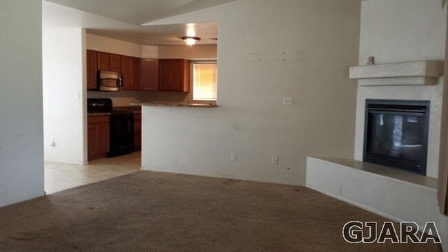 243 Kip Ln in Grand Junction, CO - Building Photo - Building Photo
